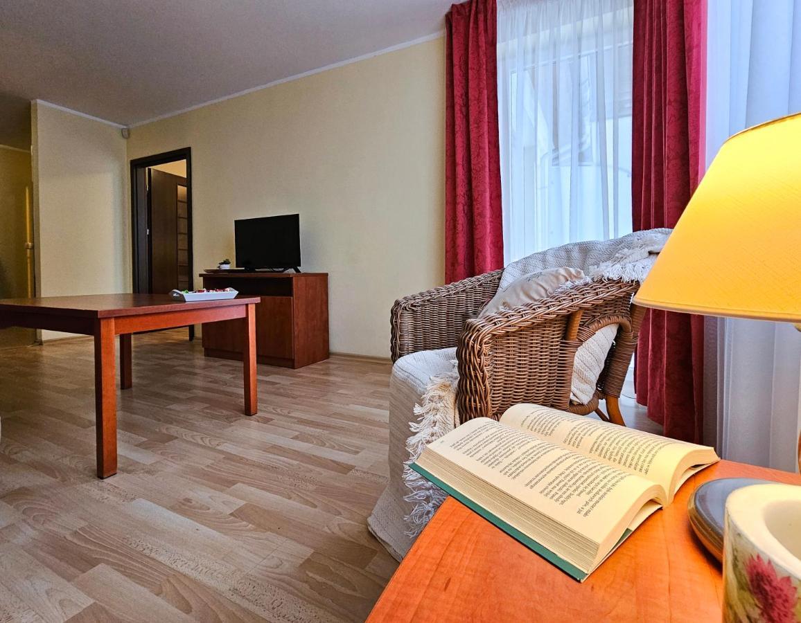 Visit Baltic - Nautilius Apartment Swinoujscie Bagian luar foto